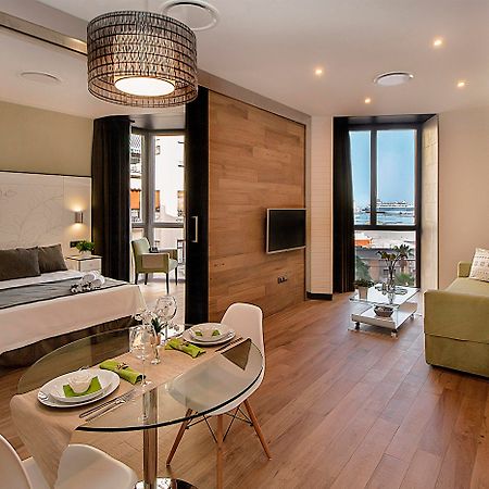 Apartamentos Suites Oficentro Deluxe Malaga Ngoại thất bức ảnh