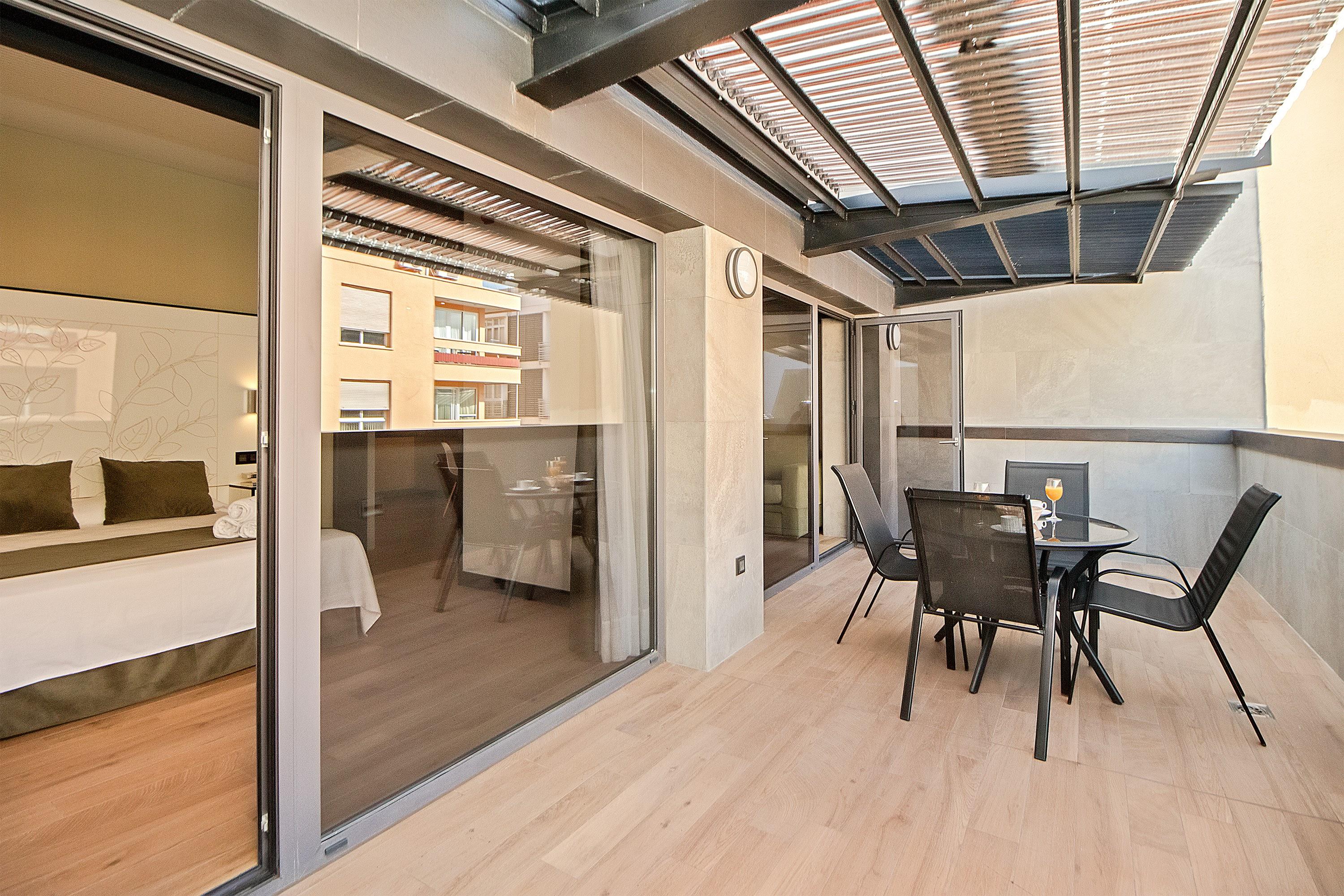 Apartamentos Suites Oficentro Deluxe Malaga Ngoại thất bức ảnh