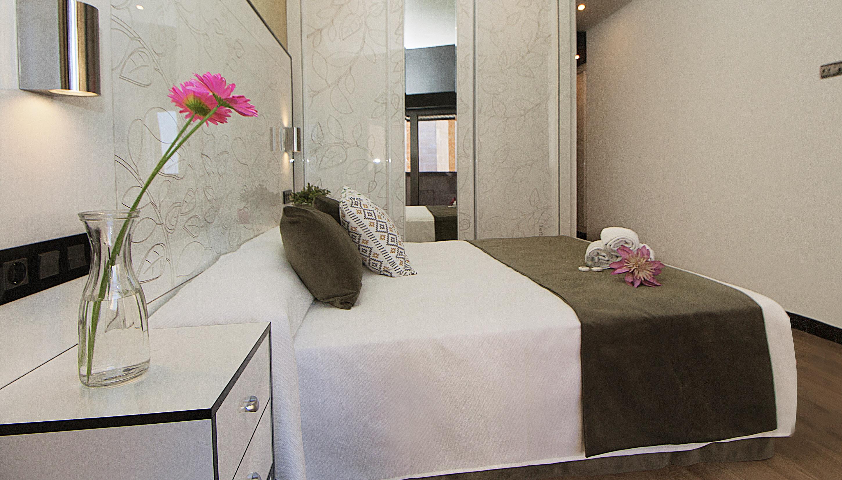 Apartamentos Suites Oficentro Deluxe Malaga Ngoại thất bức ảnh