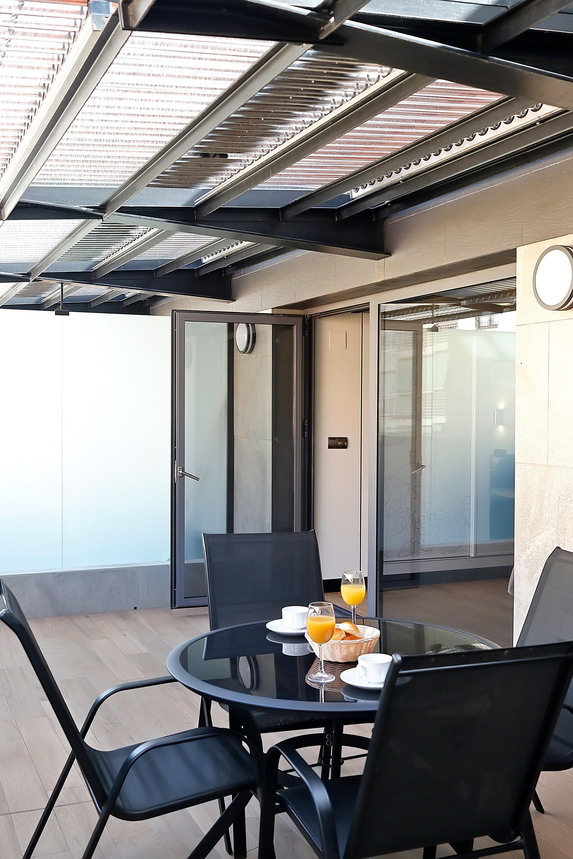 Apartamentos Suites Oficentro Deluxe Malaga Ngoại thất bức ảnh